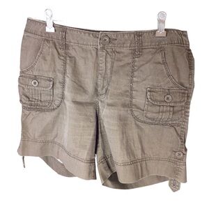 Natural ReflectionsCargo Shorts EUC size 12